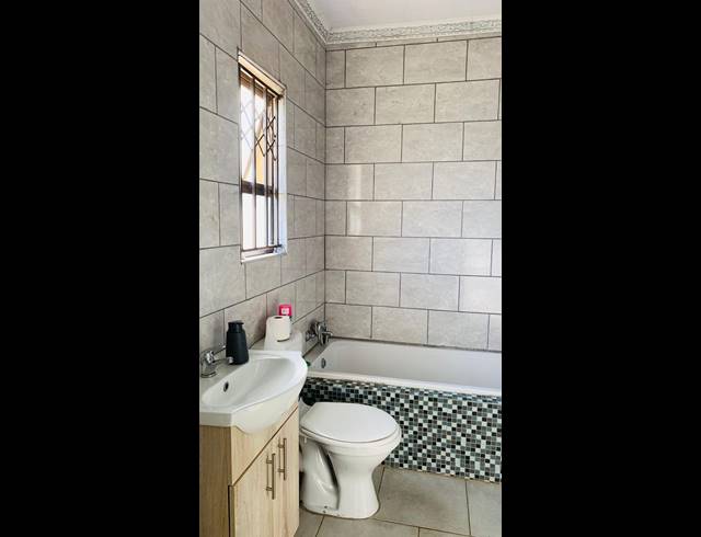 4 BEDROOM HOUSE FOR SALE IN MTUBATUBA RURAL